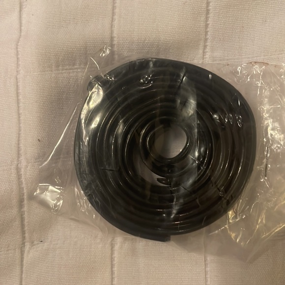 Realistic minimus 0.9 portable amplified studio speaker case cables - Picture 7 of 13